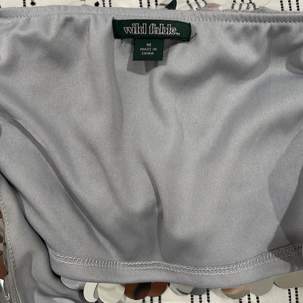 Wild Fable Disc Sequin Cropped Top - Picture 3 of 3